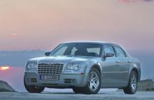 Москвичам предлагают попробовать Chrysler 300C - 