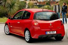 В России начались продажи нового Renault Clio III - 