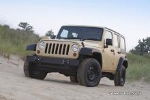 Jeep представила новую военную модификацию Wrangler Unlimited – J8 - 