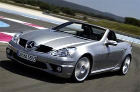 Mercedes SLK продолжает удерживать лидерство в своем сегменте - 