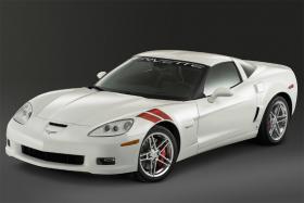 General Motors представил специальные версии спорткара Chevrolet Corvette - 