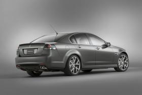 Pontiac распространила первые официальные фотографии нового седана G8 - 