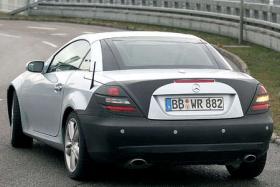 Mercedes покажет во Франкфурте обновленный SLK - 