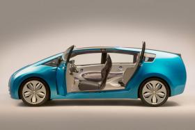 В Женеве Toyota представила концепт со стеклянной крышей Hybrid X - Концепт