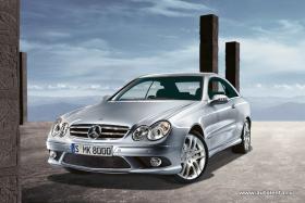 Mercedes выпускает обновленные версии купе и кабриолета CLK Sport Edition  - 